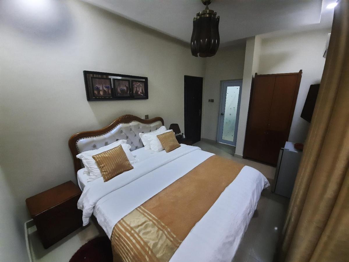 Afri-Royal Hotel 아크라 외부 사진