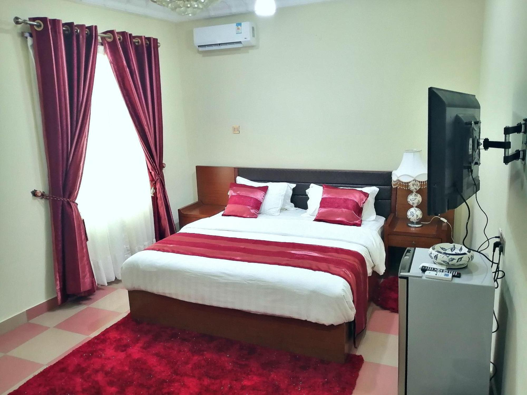 Afri-Royal Hotel 아크라 외부 사진